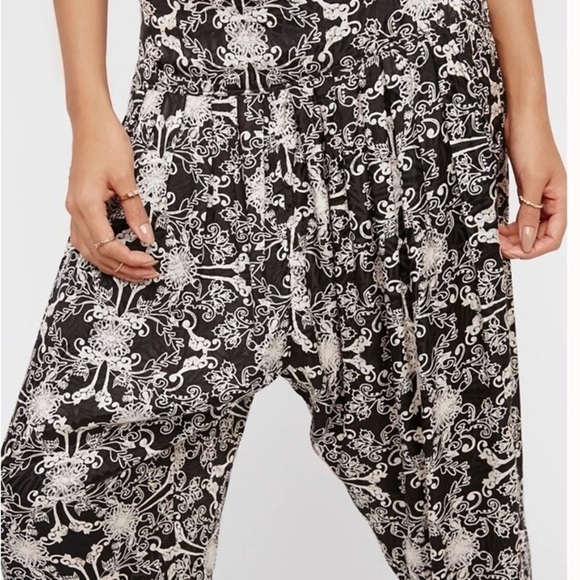Free People Casablanca Harem Pants - Viscose - Picture 4 of 12